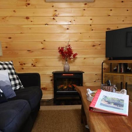 Cabin At The Cove At Watauga Lake Butler Екстериор снимка