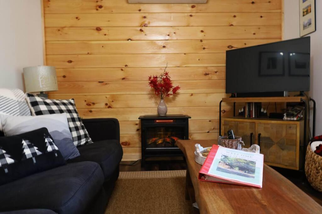 Cabin At The Cove At Watauga Lake Butler Екстериор снимка